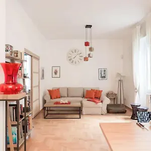 washington-cosy-and-comfortable-apartment.it-lombardy.com/